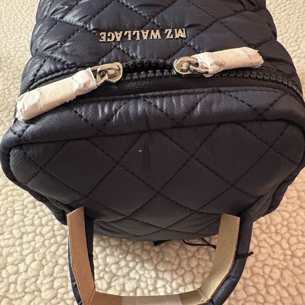 MZ Wallace Navy Quilted Vanity Case - A Great Gift! - Picture 10 of 10